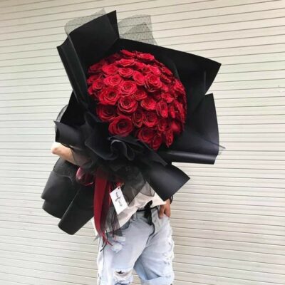 Hồng Đỏ Huyền Bí