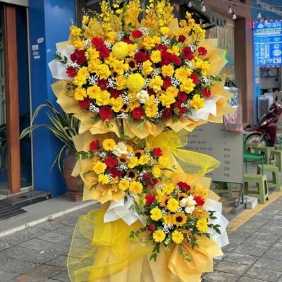 Kệ Hoa Chúc Mừng Rực Rỡ