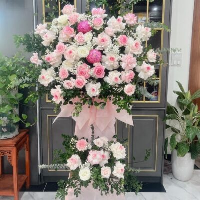 Kệ Hoa Hồng Duyên