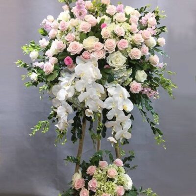 Kệ Hoa Hồng Ngọc Diệp