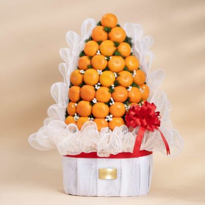 Tháp Quýt Dâng Lễ